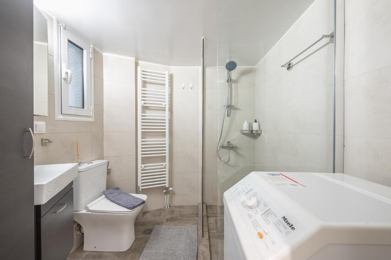 Stylish 2Bdr Apt By Acropolis Atenas Exterior foto