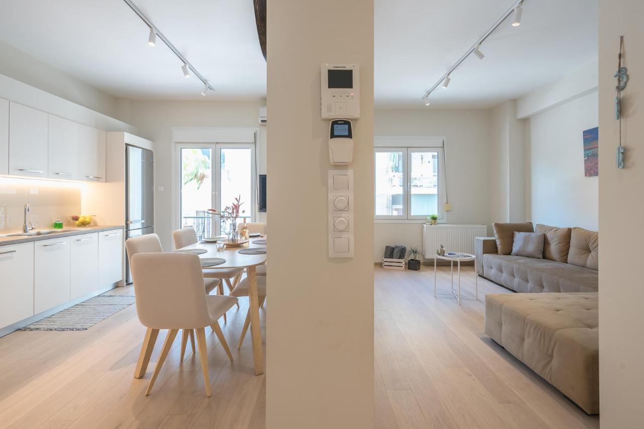 Stylish 2Bdr Apt By Acropolis Atenas Exterior foto
