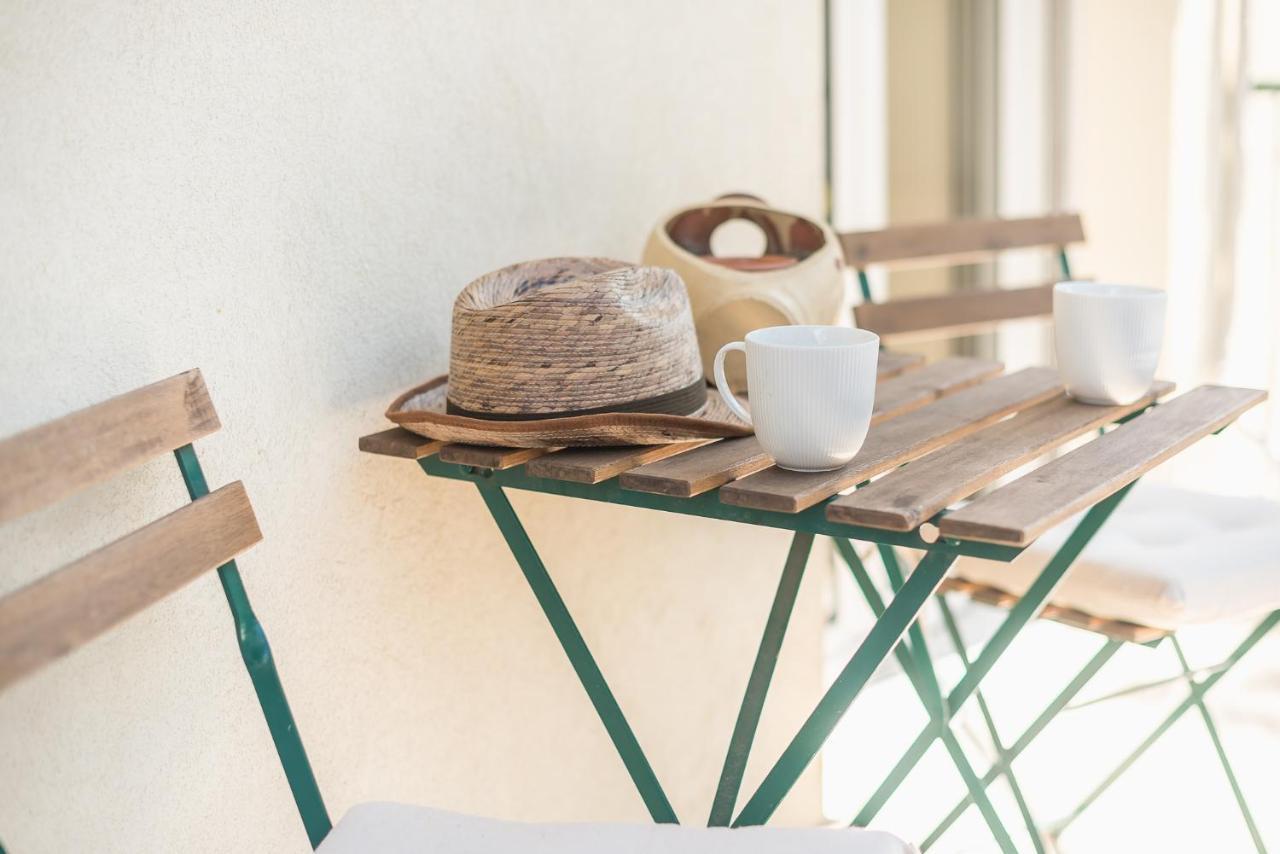Stylish 2Bdr Apt By Acropolis Atenas Exterior foto